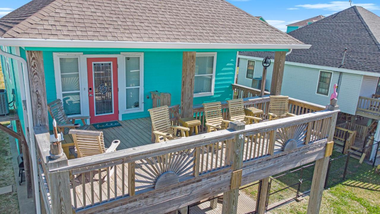 Sea Glass Cottage Crystal Beach Exterior photo